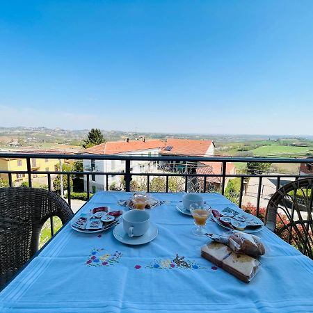 Casa Vacanze Con Vista Panoramica Frassinello Eksteriør bilde