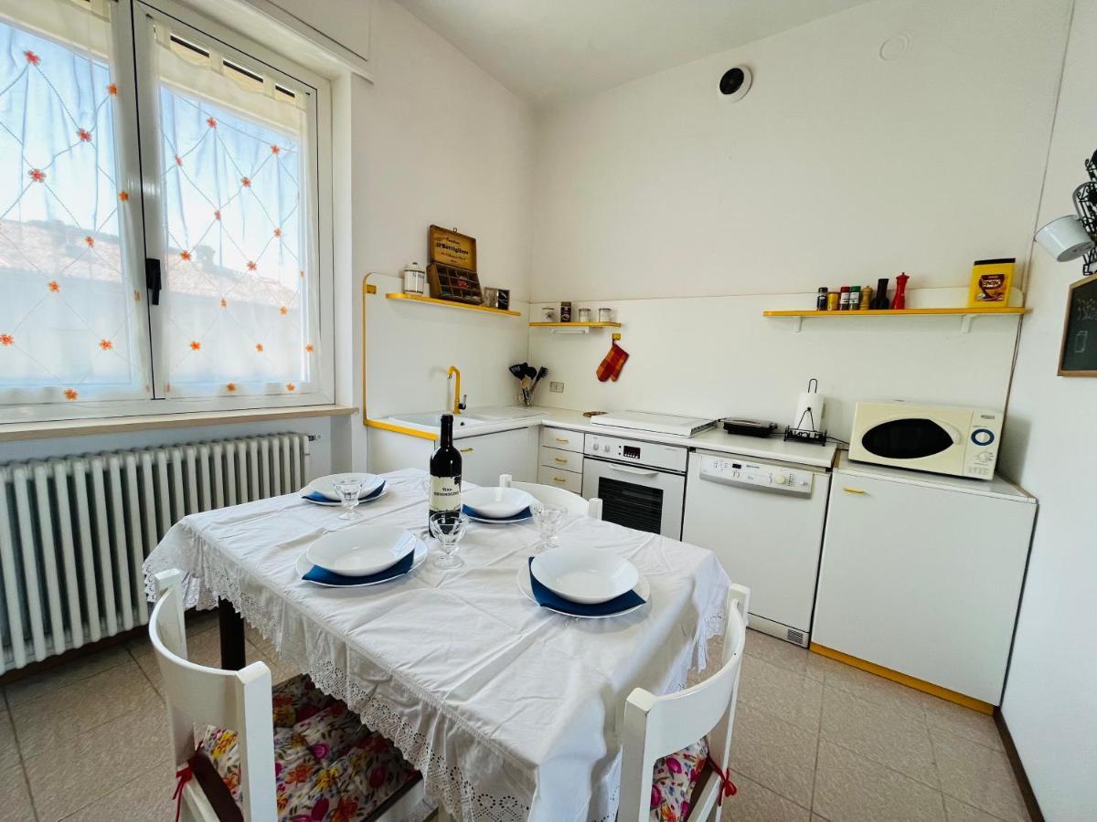 Casa Vacanze Con Vista Panoramica Frassinello Eksteriør bilde